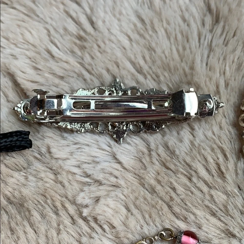 New Listing 5 Piece Girls Jewelry Bundle Preowned
